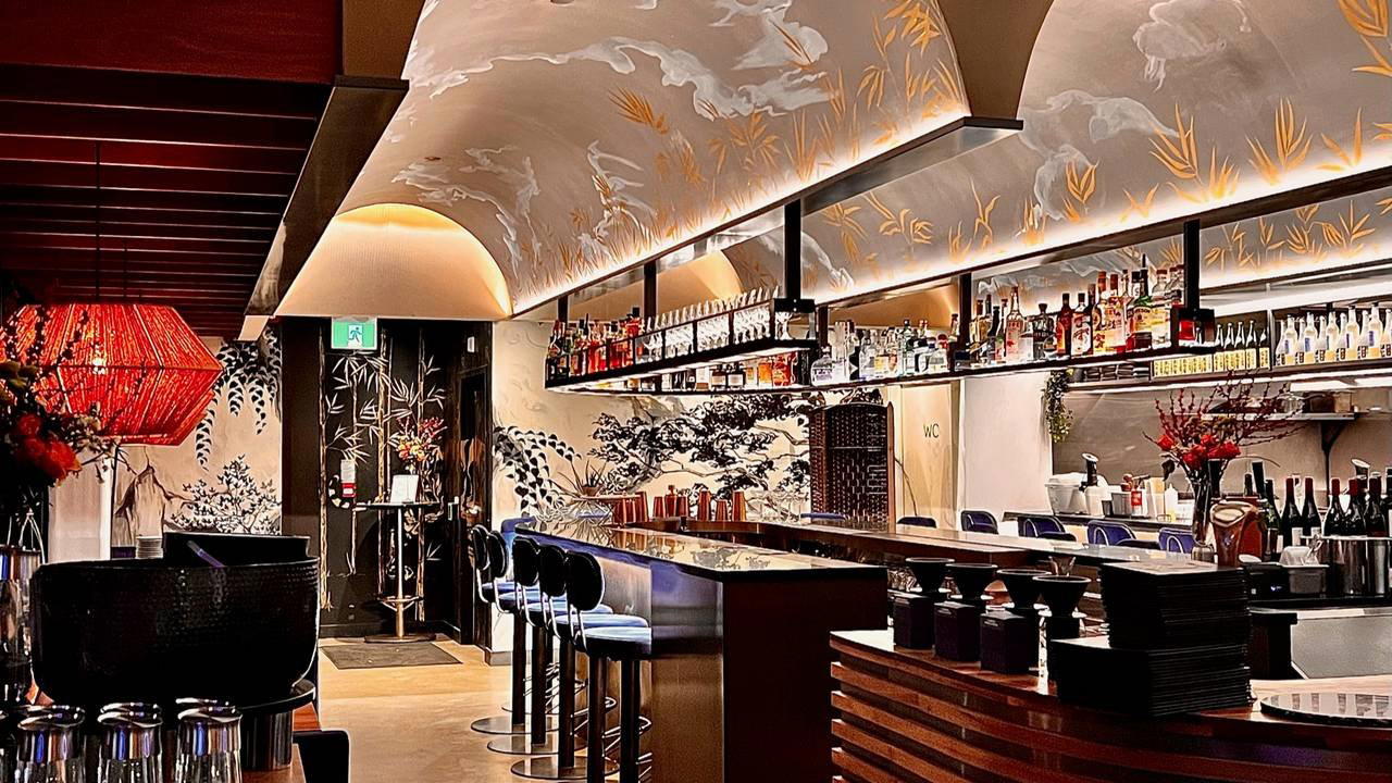 Mineral bar in Toronto, Canada