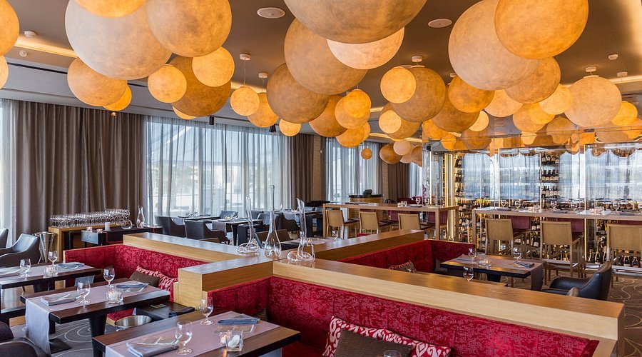 Gusto Bar