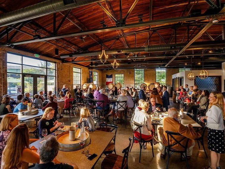 IRONHAND Wine Bar, South Bend, United States
