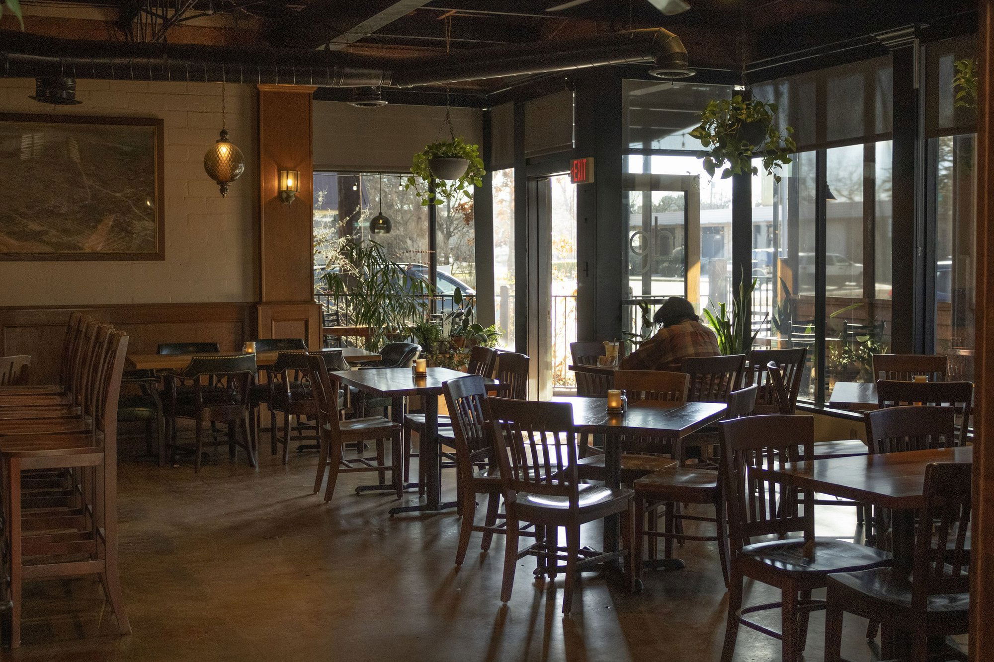 GreenHouse Restaurant, Bar in Denton