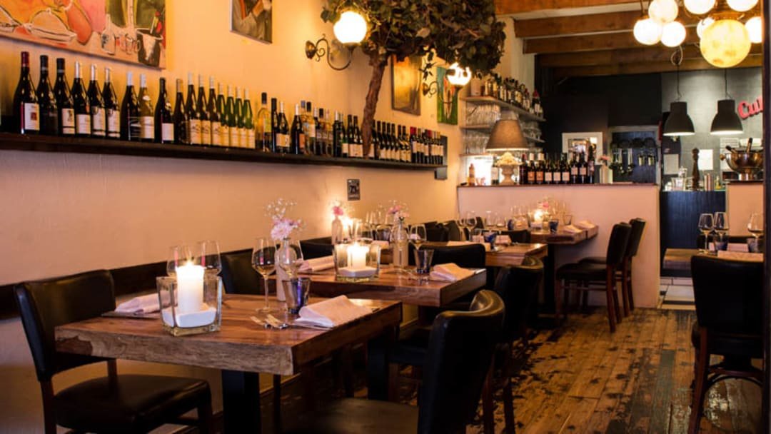 't Ouwe Bruggetje bar in Rotterdam, Netherlands