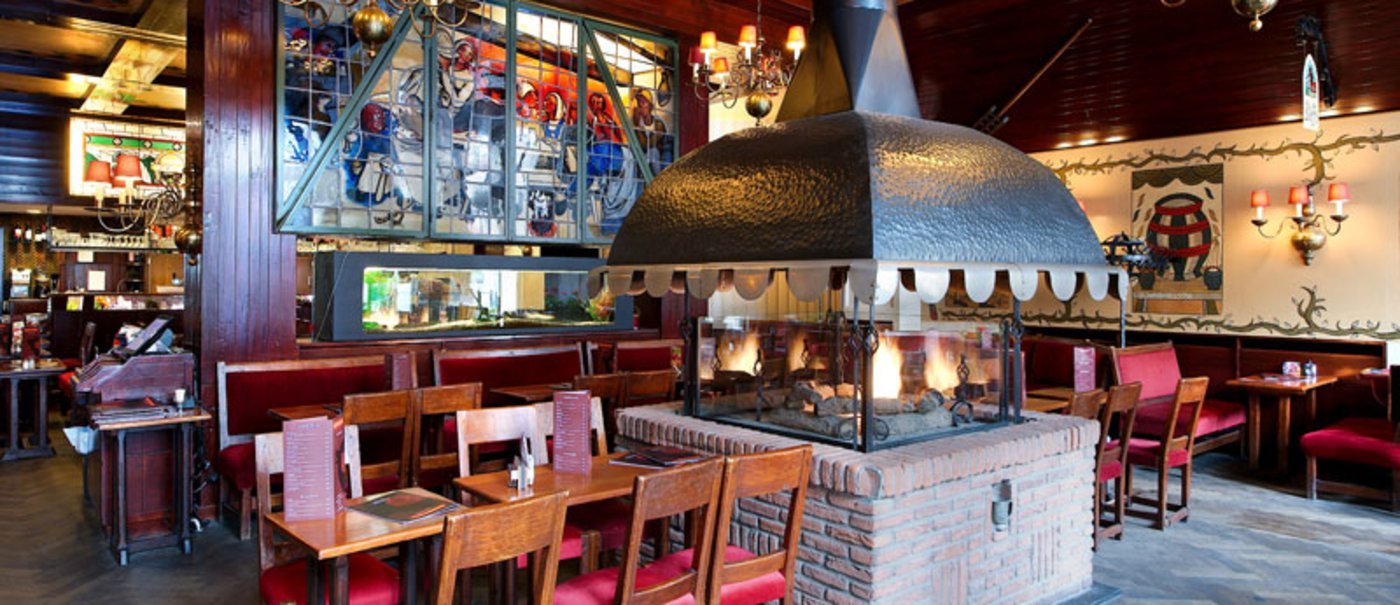 1000 Brussels bar in Grand Place, Belgium