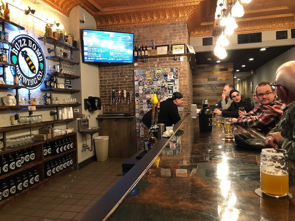 Buzz Bomb Brewing Co bar in Springfield, United States