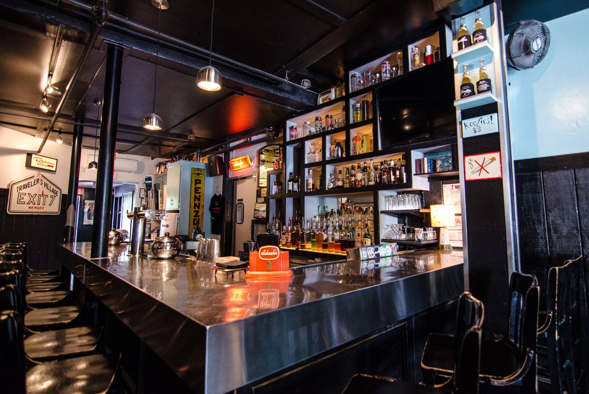 Trina's Starlite Lounge