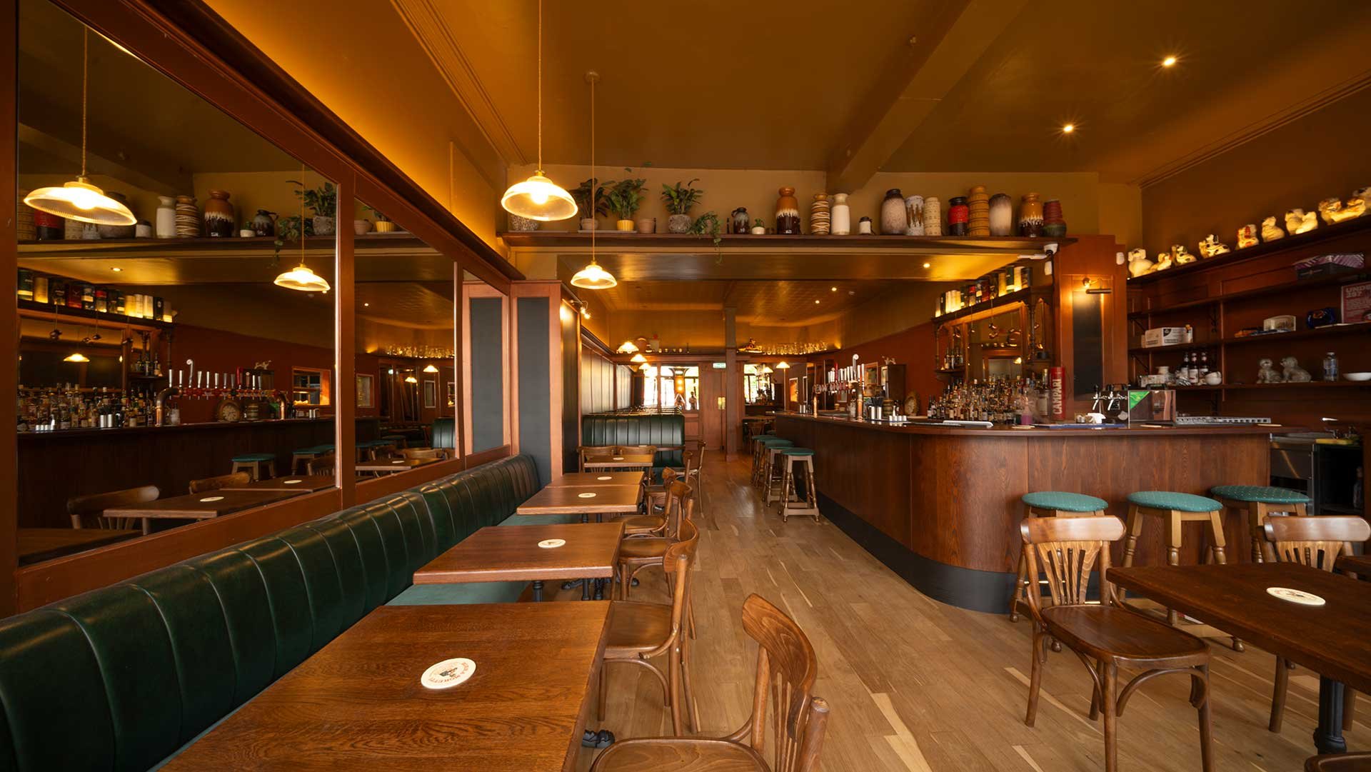 The Gilded Saloon, Bar in Edinburgh