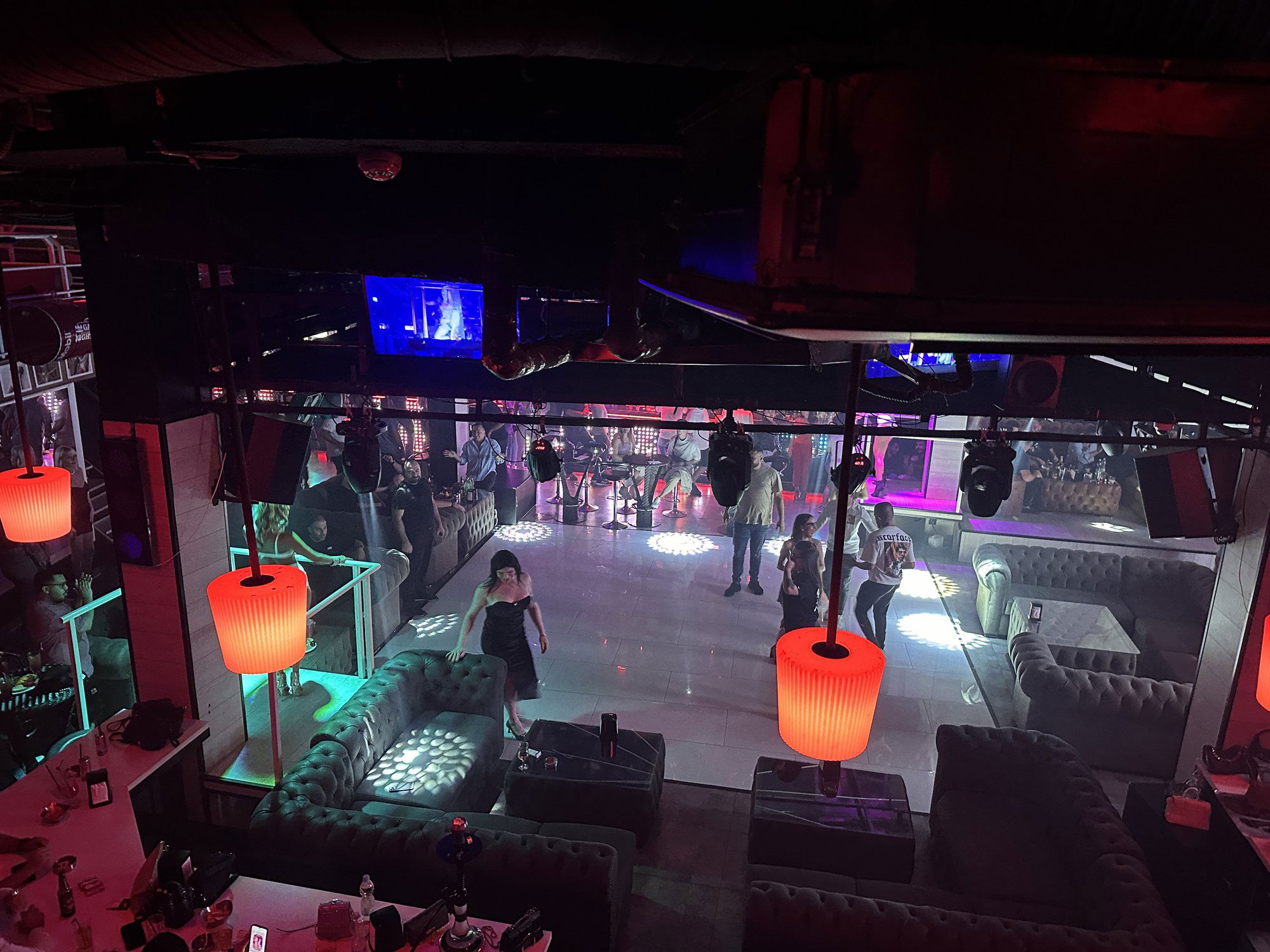 Dilber Gentlemen's Club, Bar in Batumi