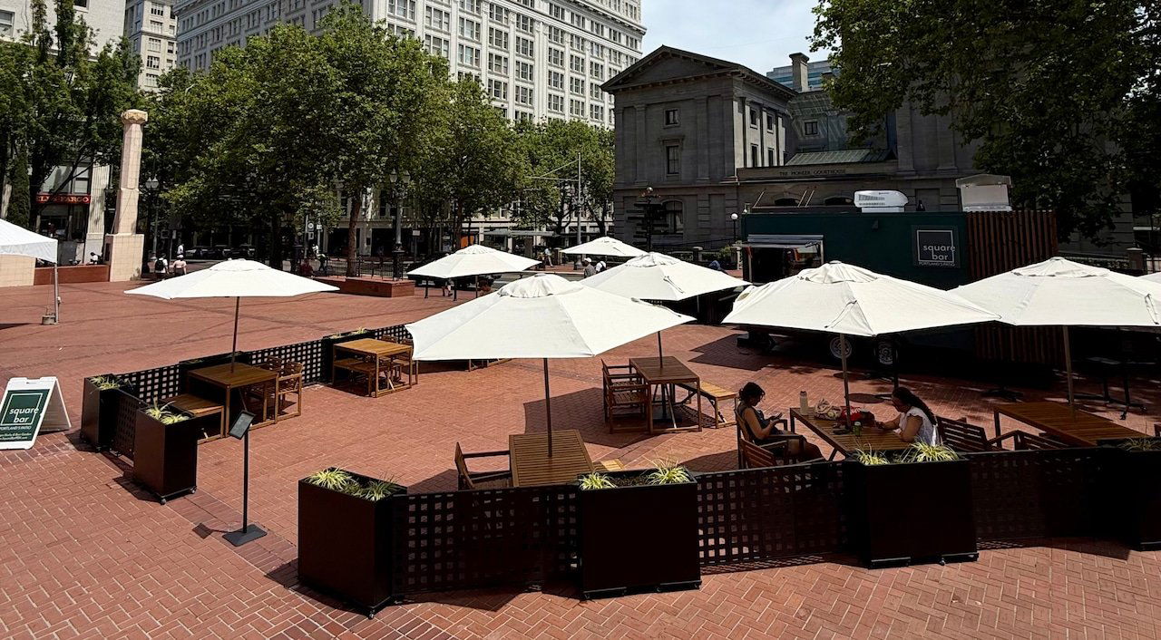 Square Bar, Bar in Portland