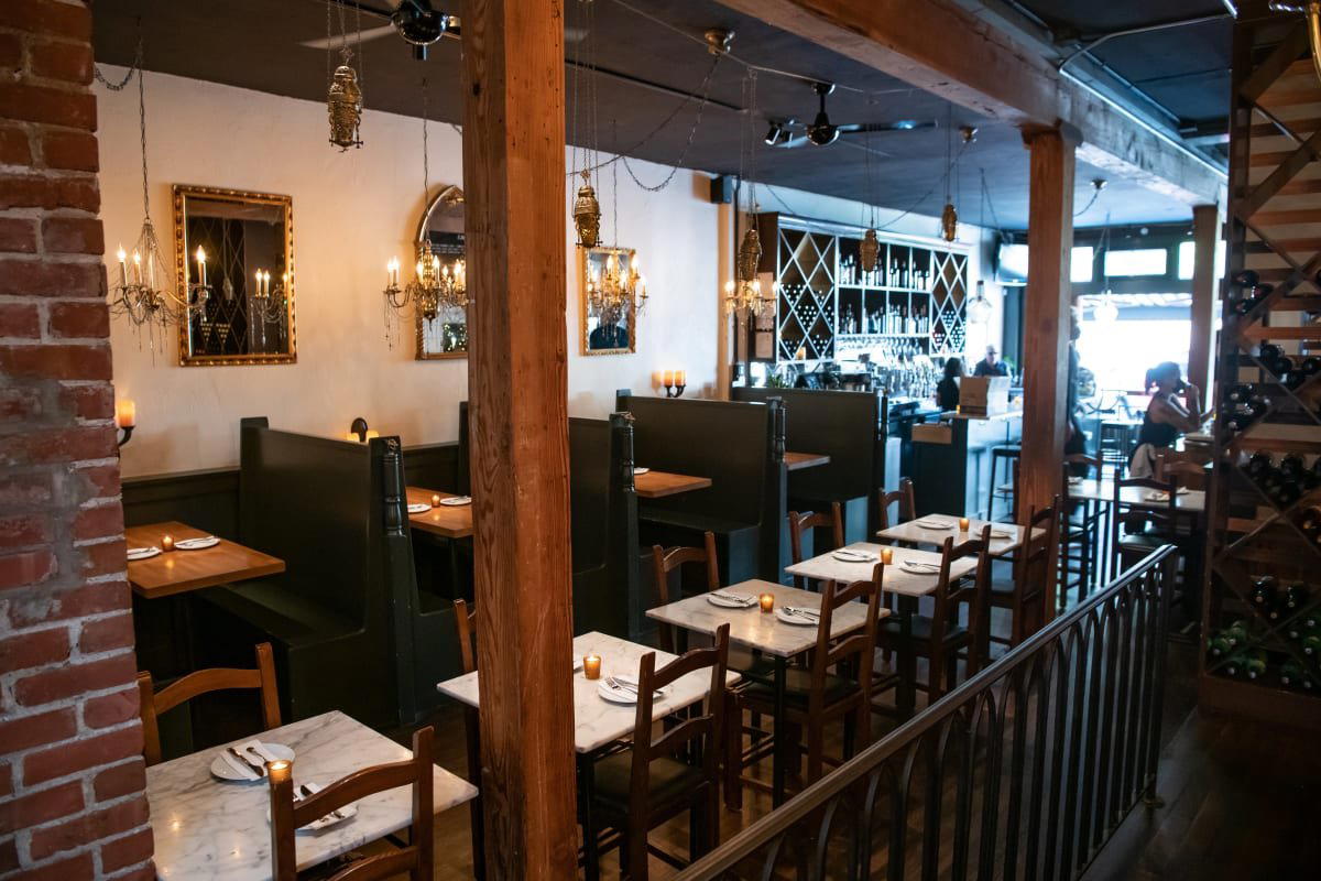 Lupo bar in Seattle, United States