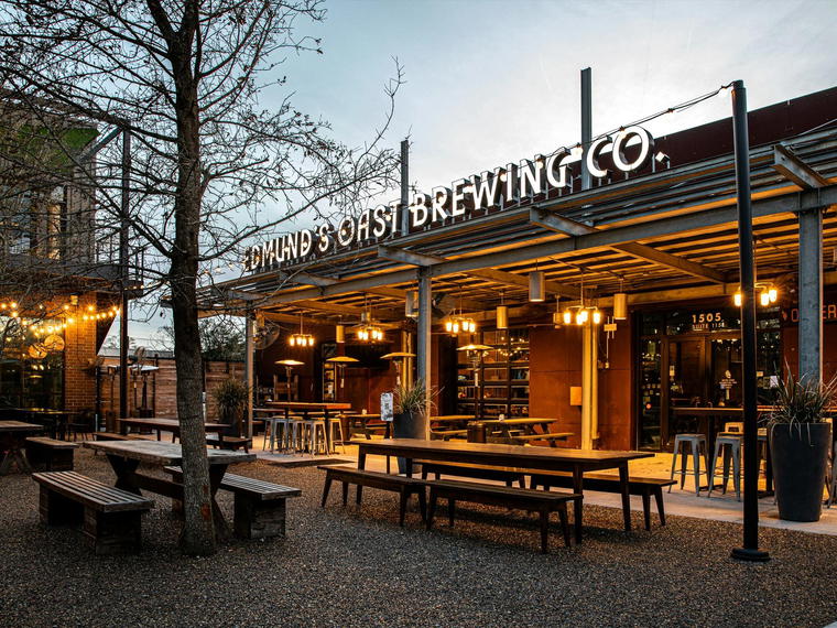 Edmund's Oast Brewing Co., Charleston, United States