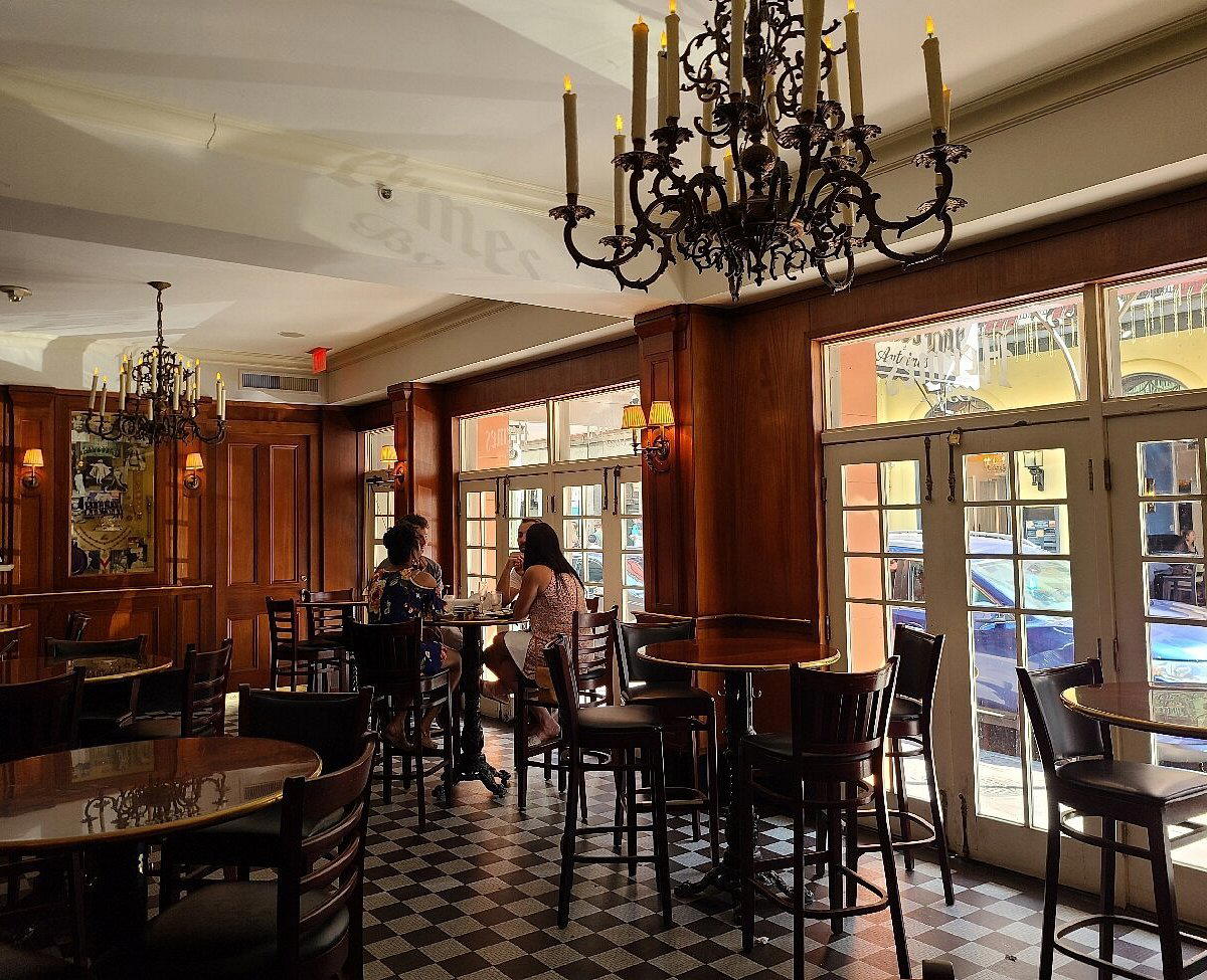Hermes Bar bar in New Orleans, United States
