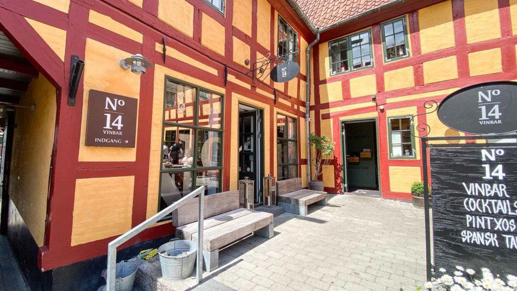 No 14 Vinbar, Vejle, Denmark