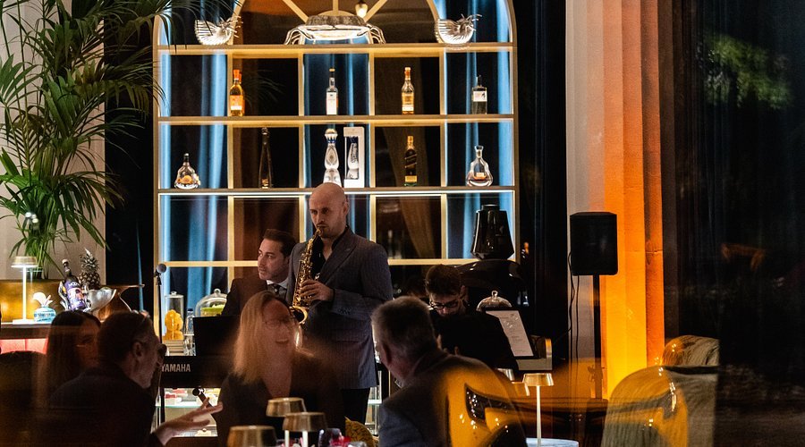 Velvet Bar & Café, Bar in Budapest