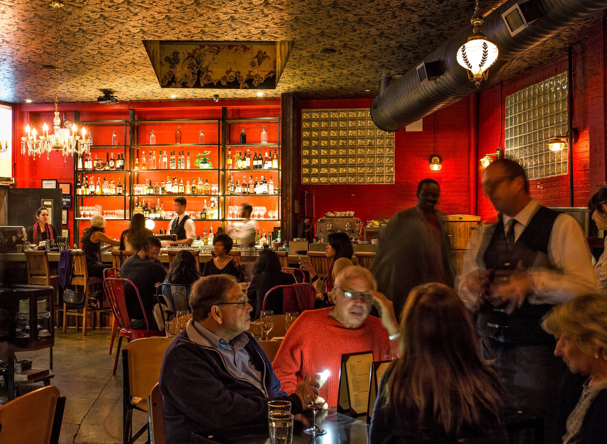M. Wells, Bar in New York City