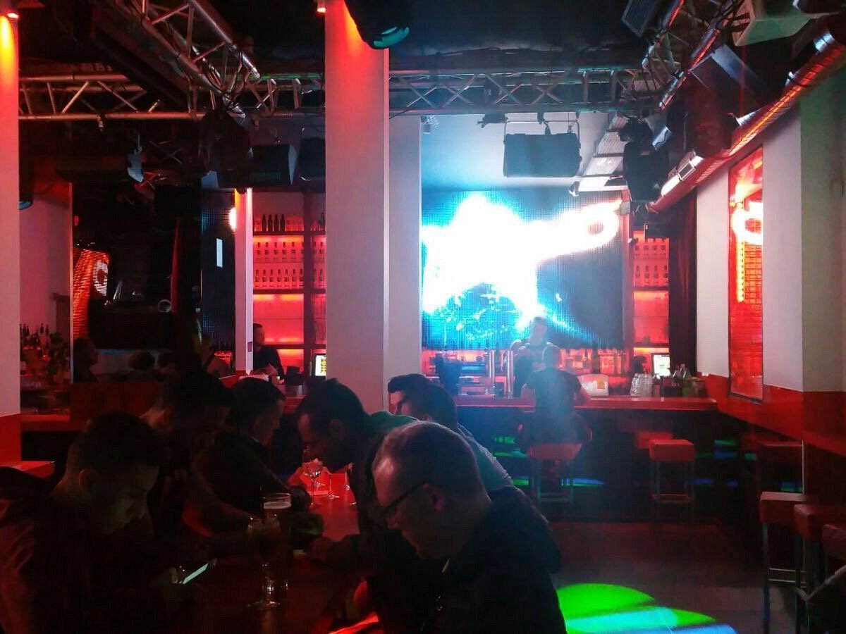Le Raidd Bar, Bar in Paris