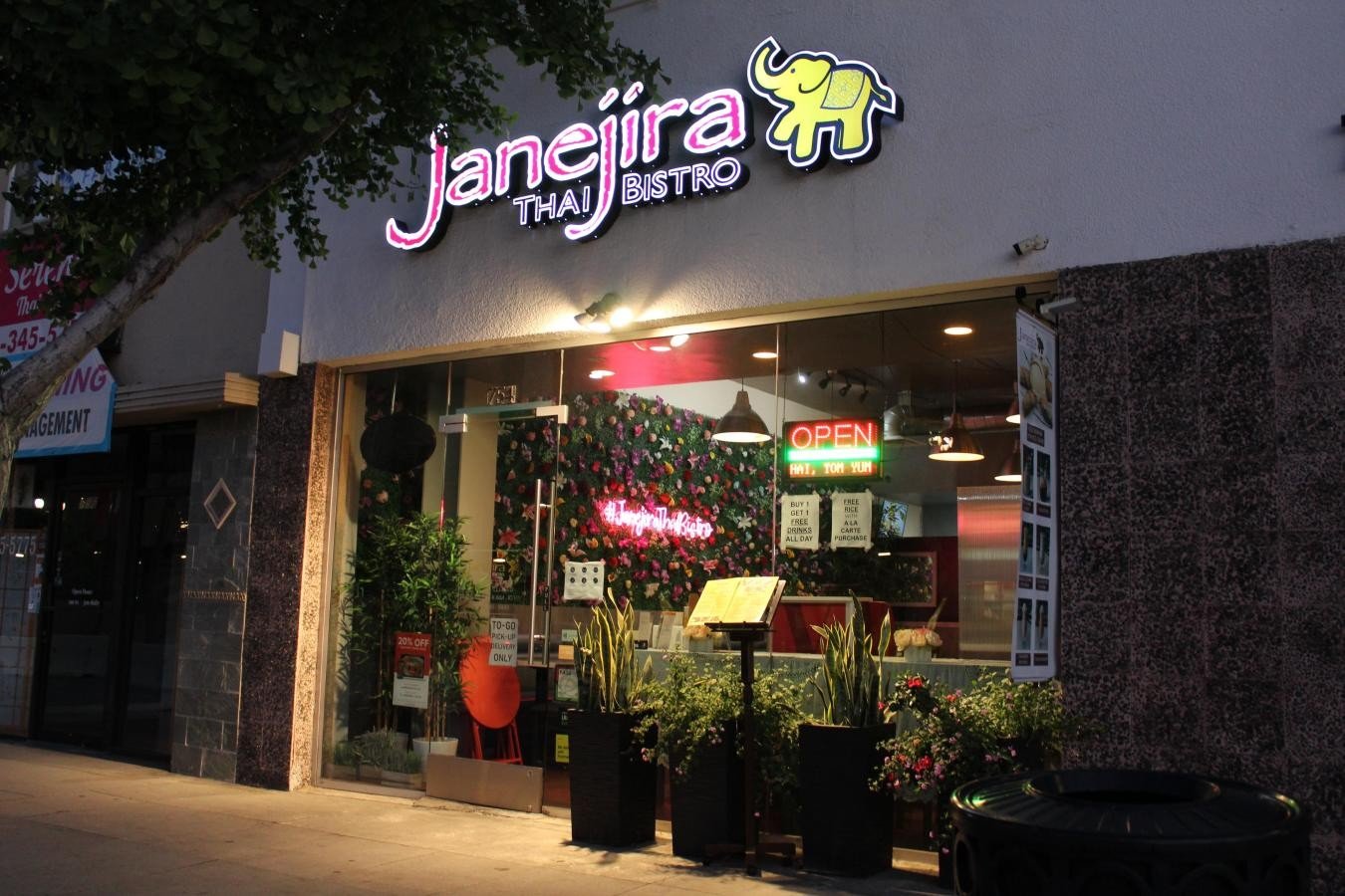 Janejira Thai Bistro, Pasadena, United States