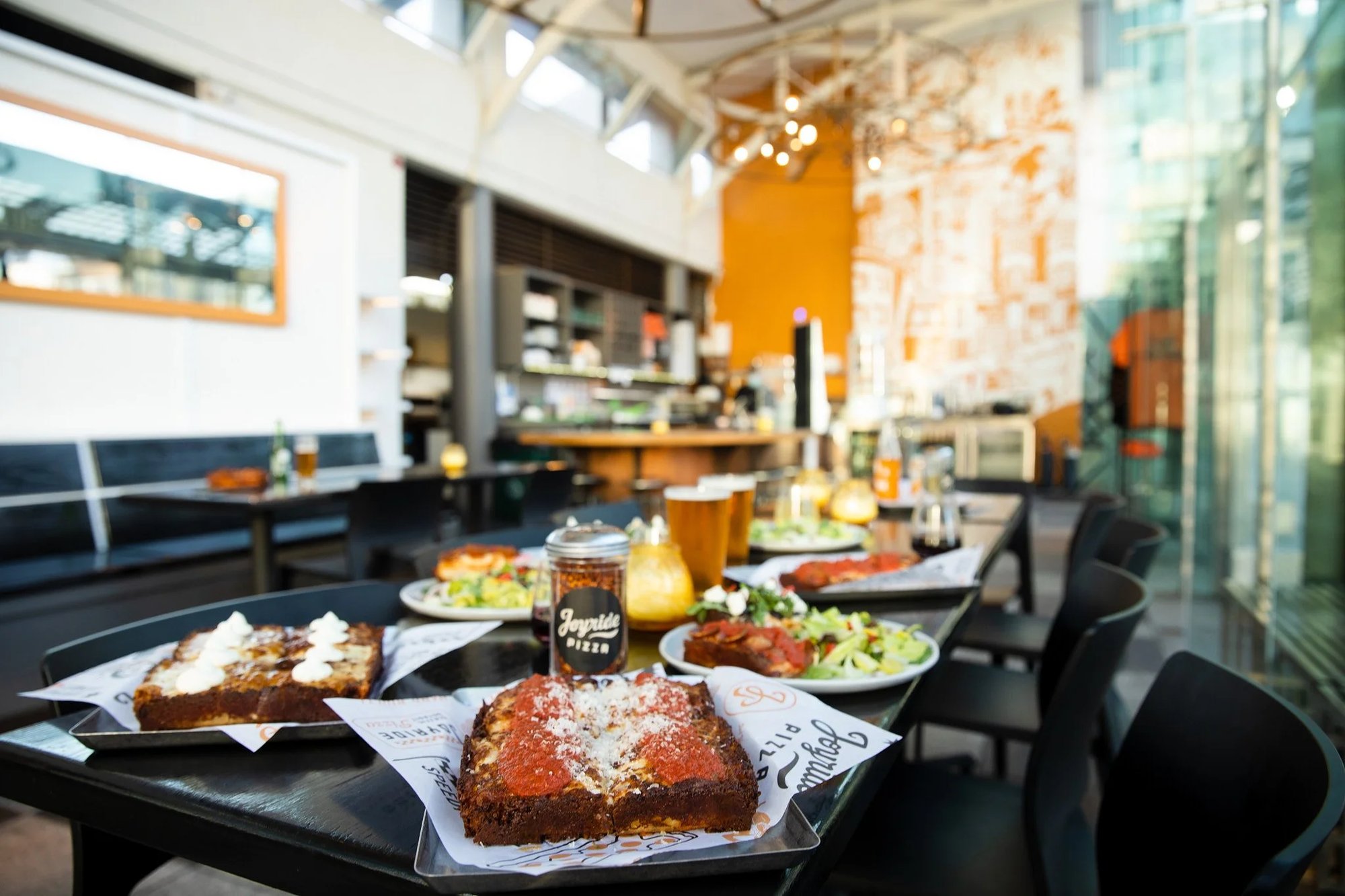 Joyride Pizza - Yerba Buena Gardens bar in San Francisco, United States