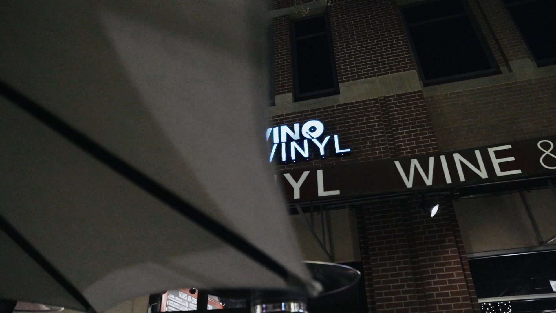 Vino & Vinyl - Supper Club bar in Sugar Land, United States