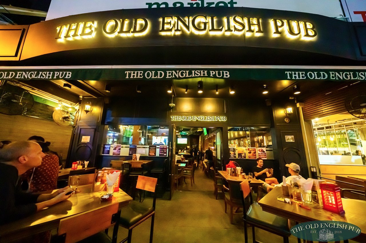 English Pub, Bar in Bangkok