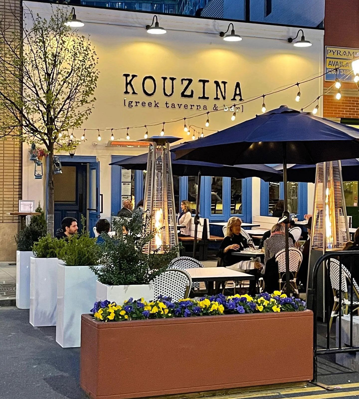 Kouzina Greek Taverna and Bar, Bar in Stamford