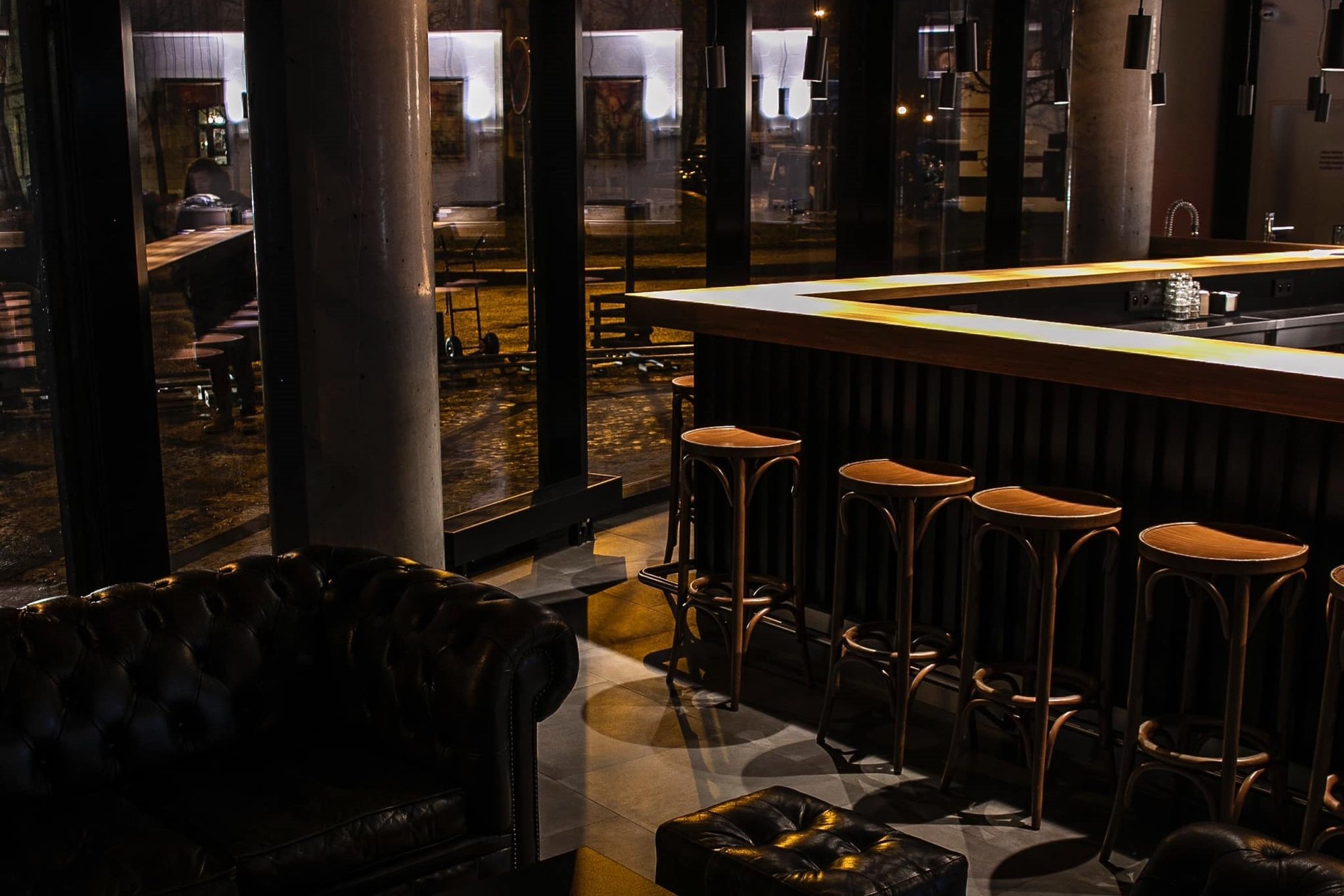 Liquid Office, Bar in Prague