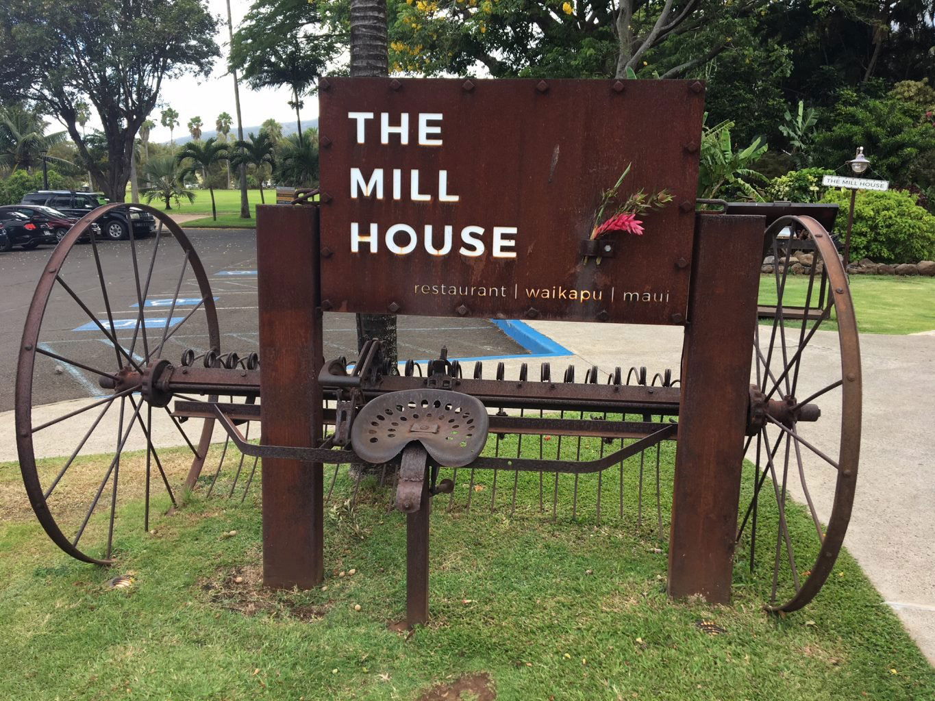 The Mill House, Bar in Waikapu
