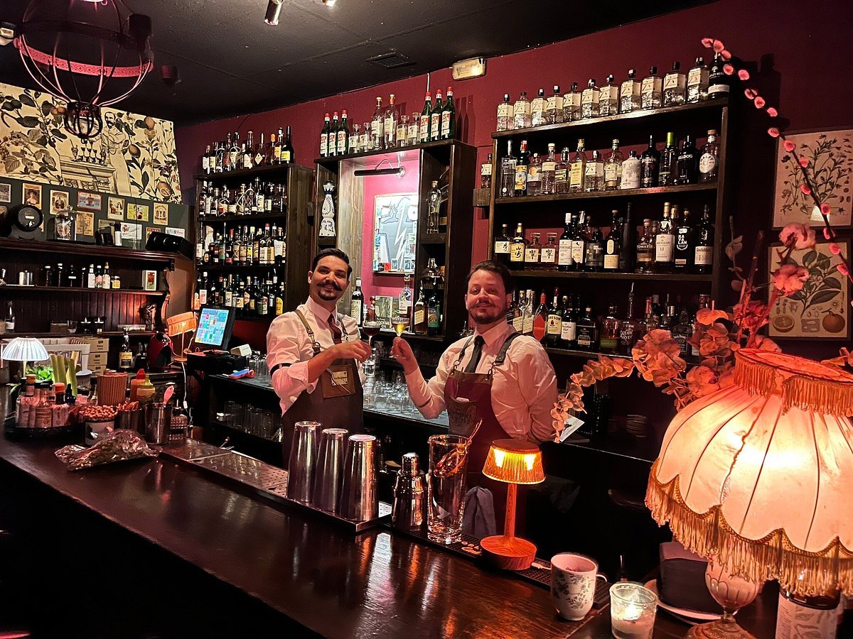 Speakeasy "The Pharmacy", Málaga, Spain