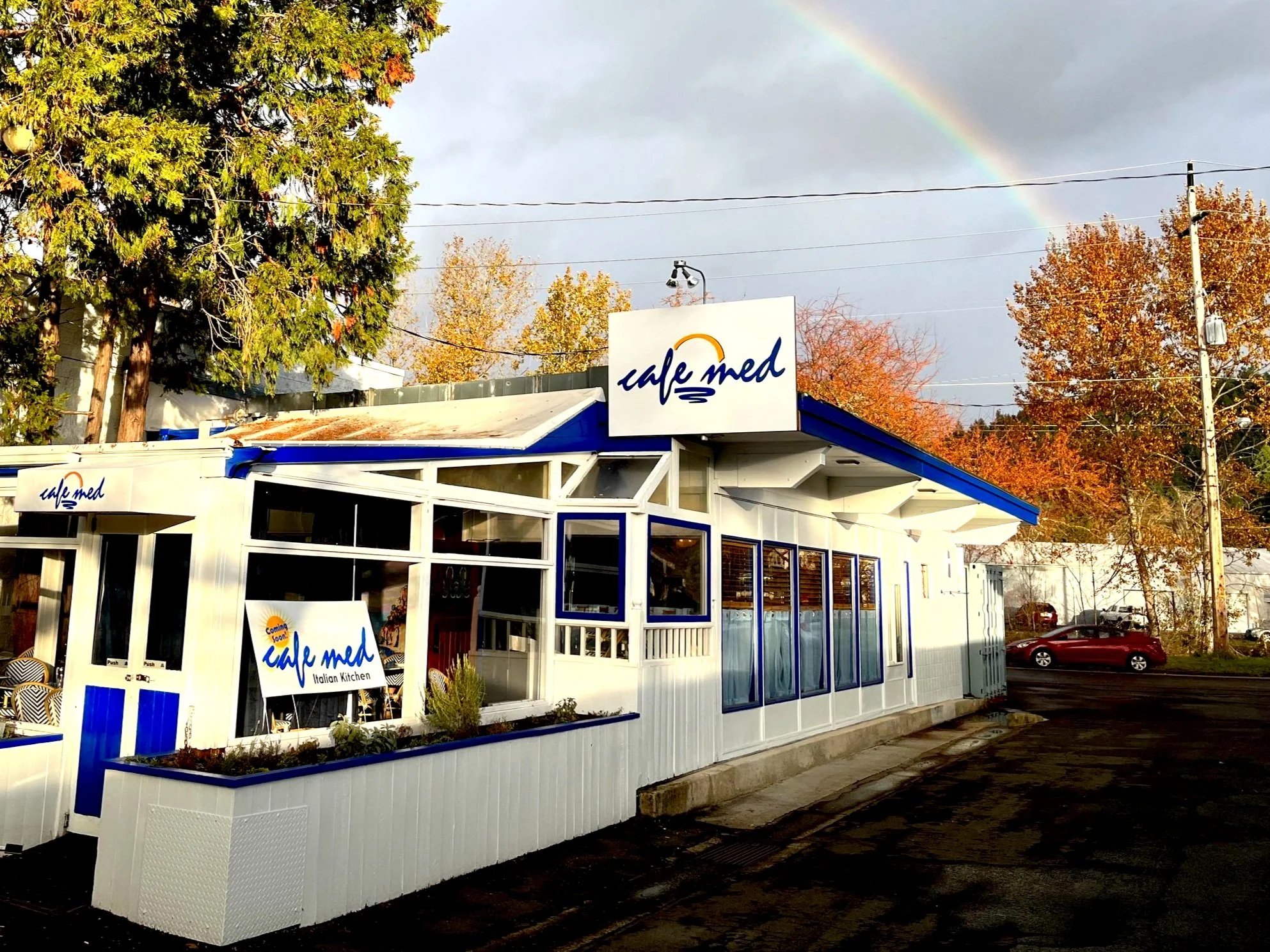 Cafe Med Eugene bar in Eugene, United States