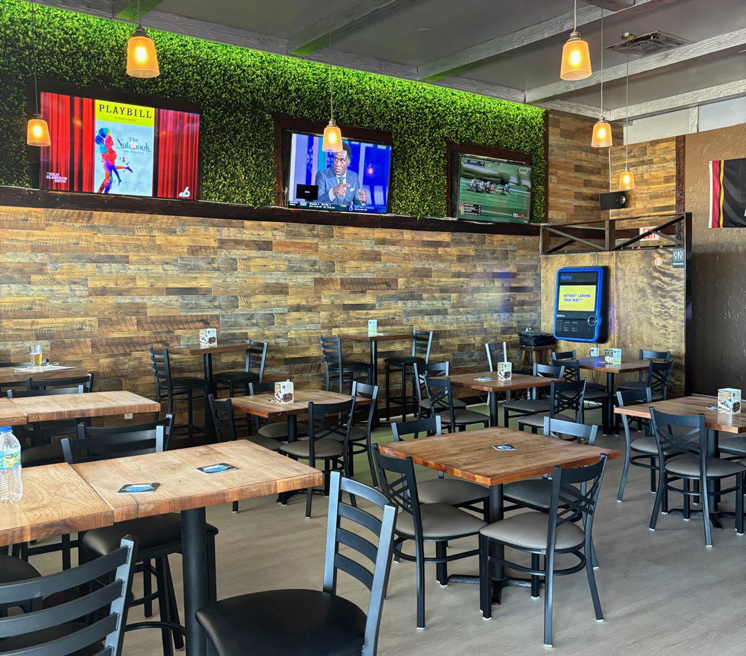 Hollywood Brewery Bar & Grill, Bar in Hollywood
