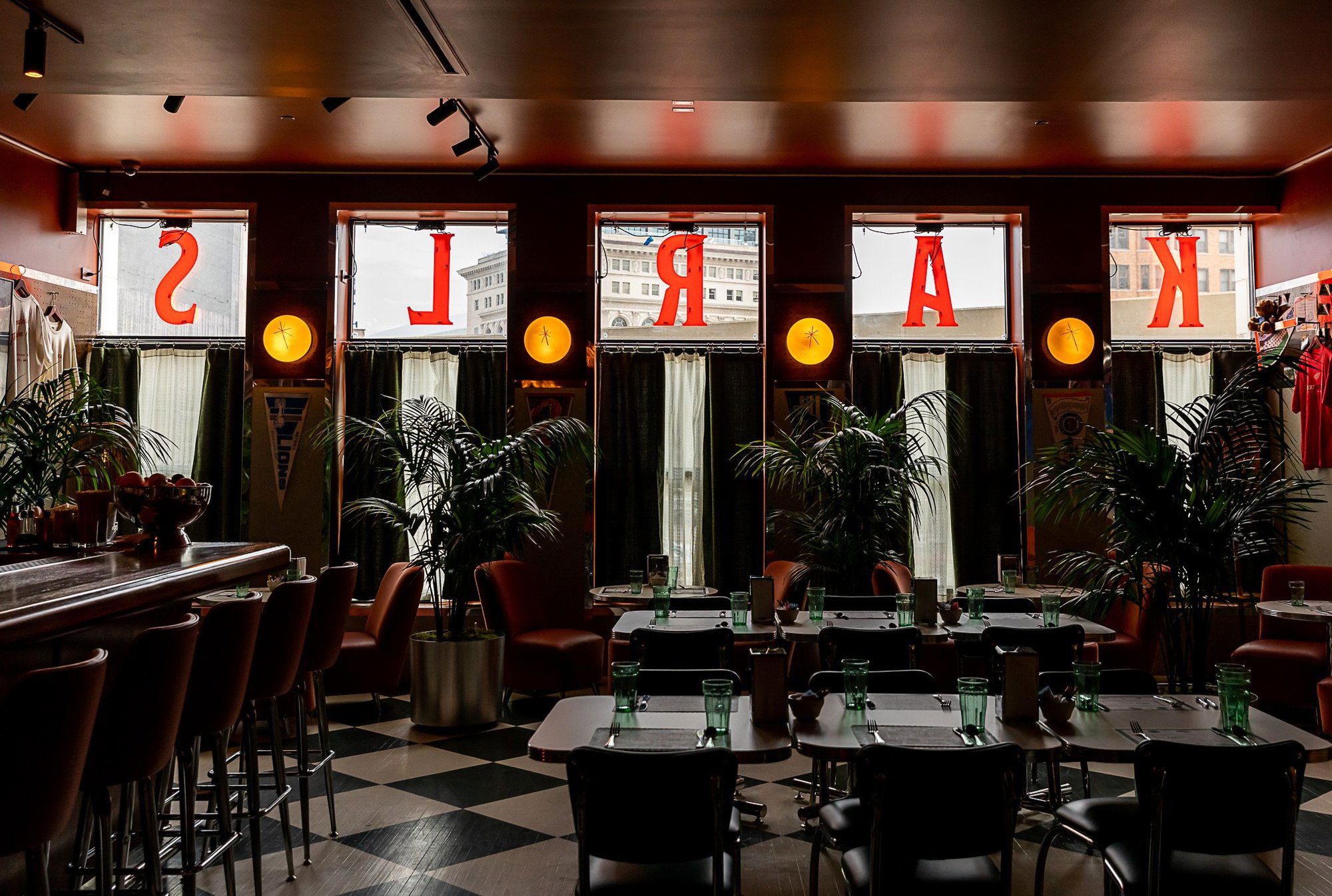 Karl's, Bar in Detroit
