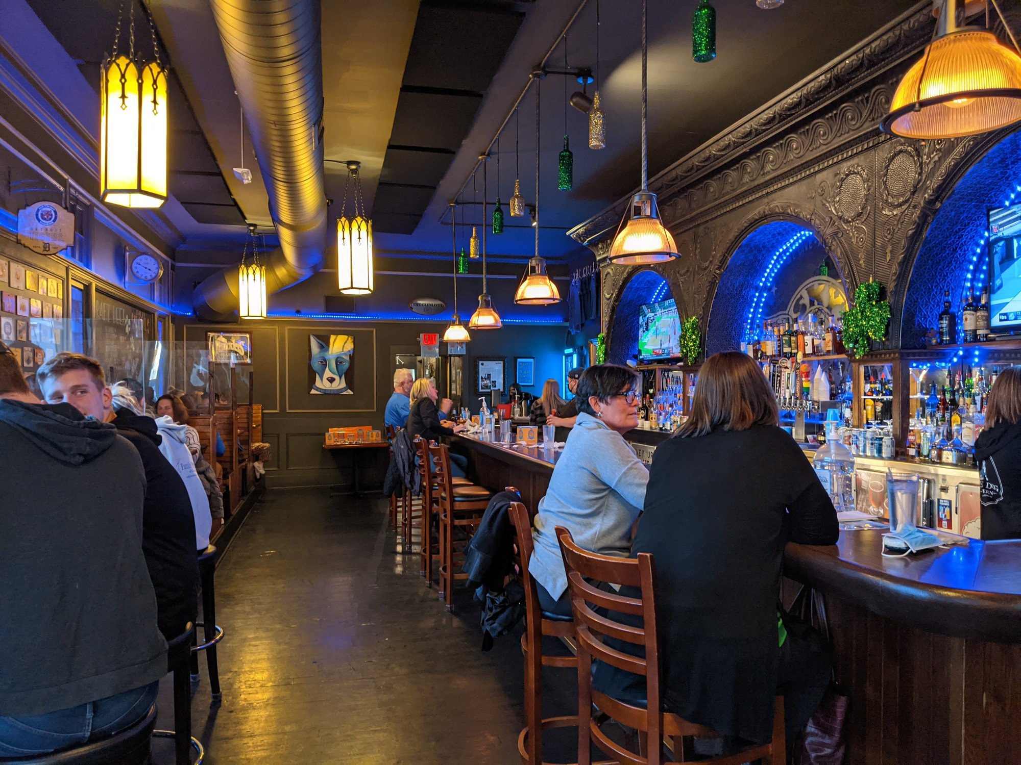 Blue Dog Tavern, Bar in Grand Rapids