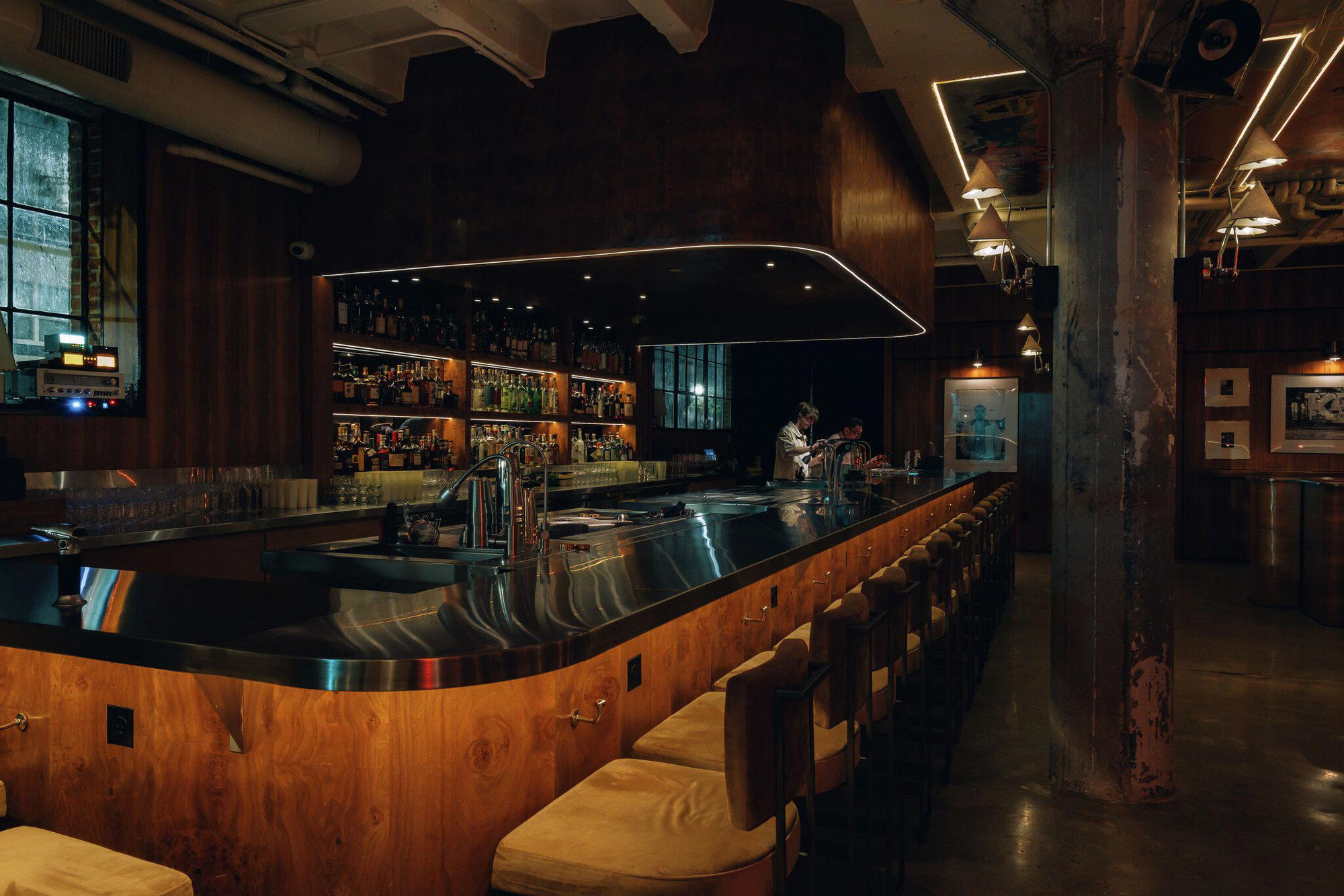 Concrete Rose bar in Houston
