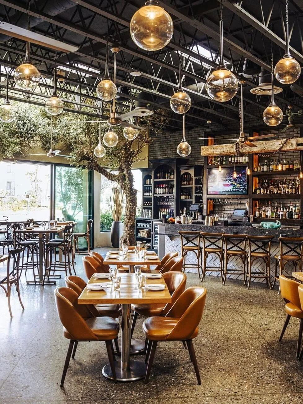 Roe Seafood - Restaurant, Bar in Long Beach