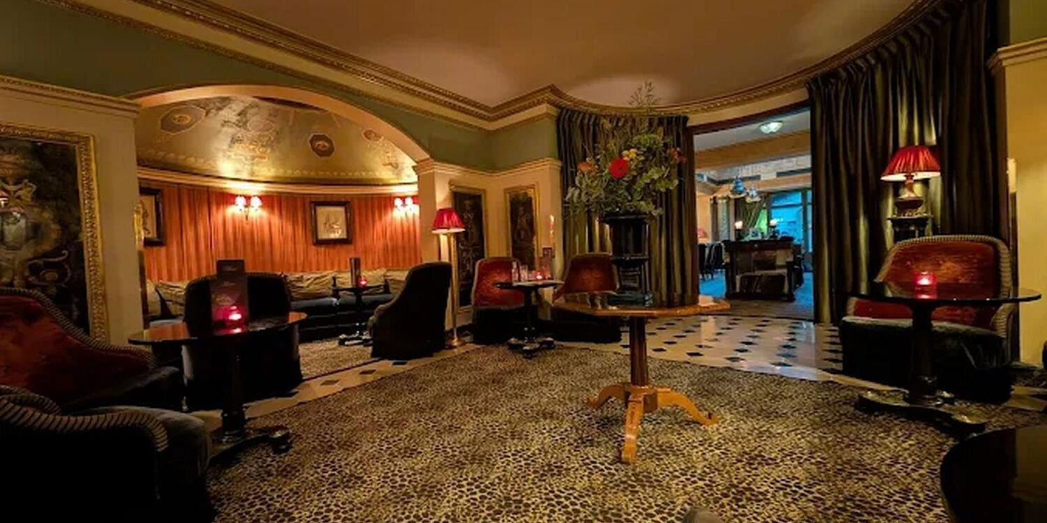 Wilde's Lounge, Bar in Paris