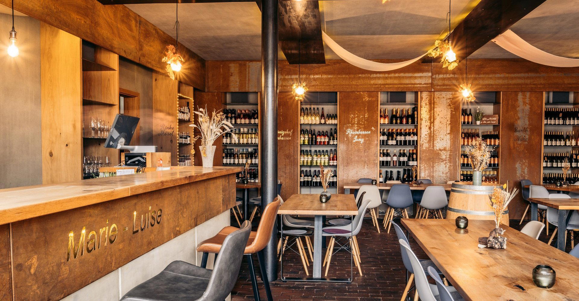 Marie-Luise & Jypsie's | Vinothek bar in Nohfelden