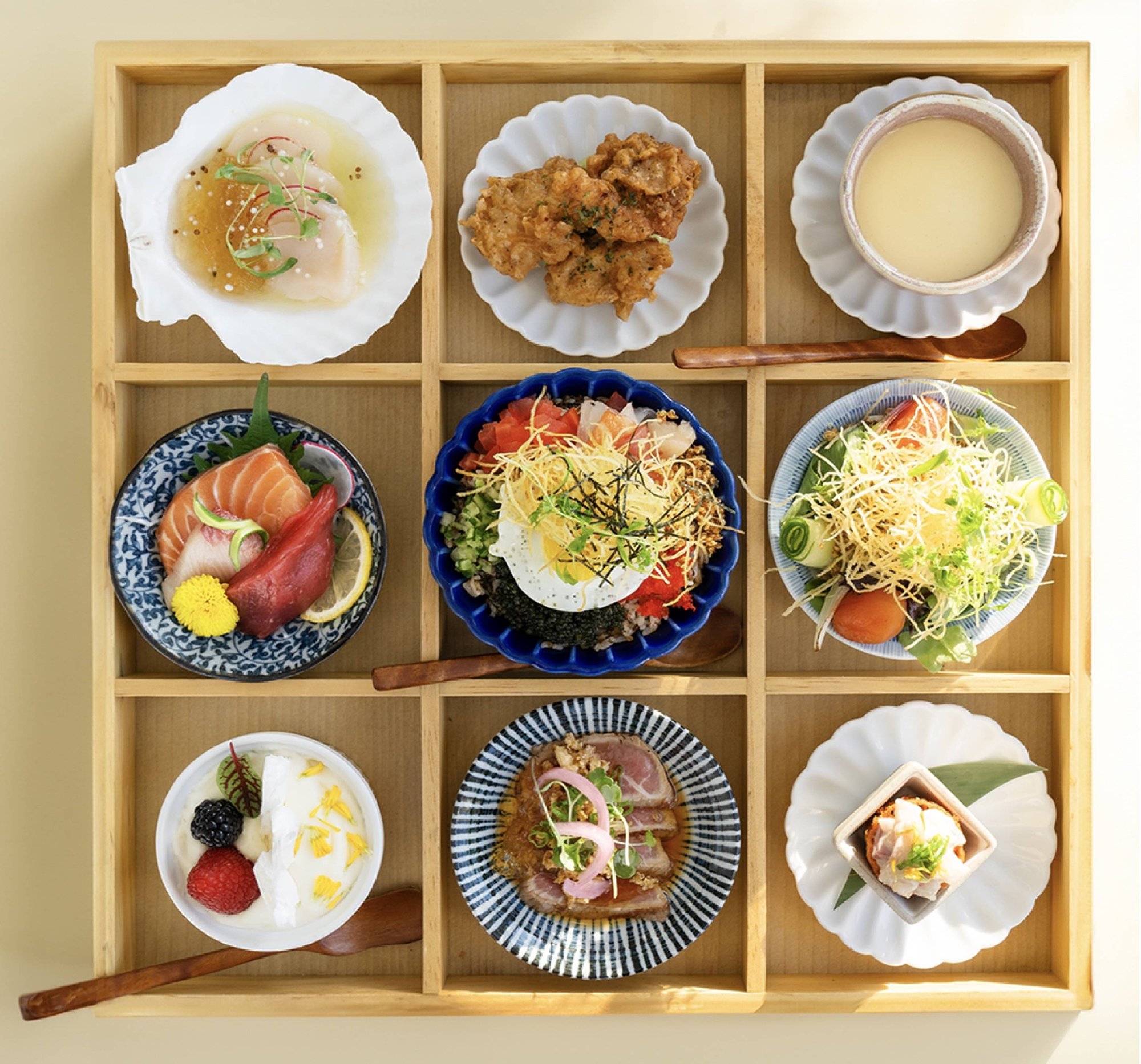 Ryuko South - Japanese Kitchen + Bar, Bar in Calgary