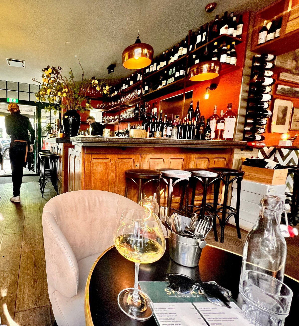 Shiraz Jardins des Vins, Bar in Amsterdam