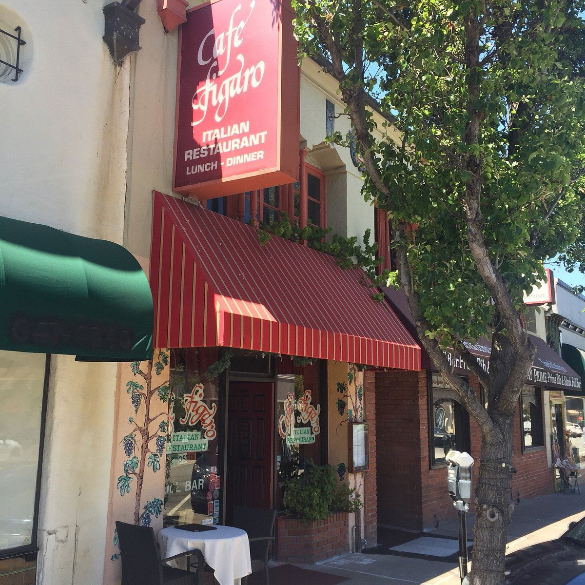 Cafe Figaro, Bar in Burlingame
