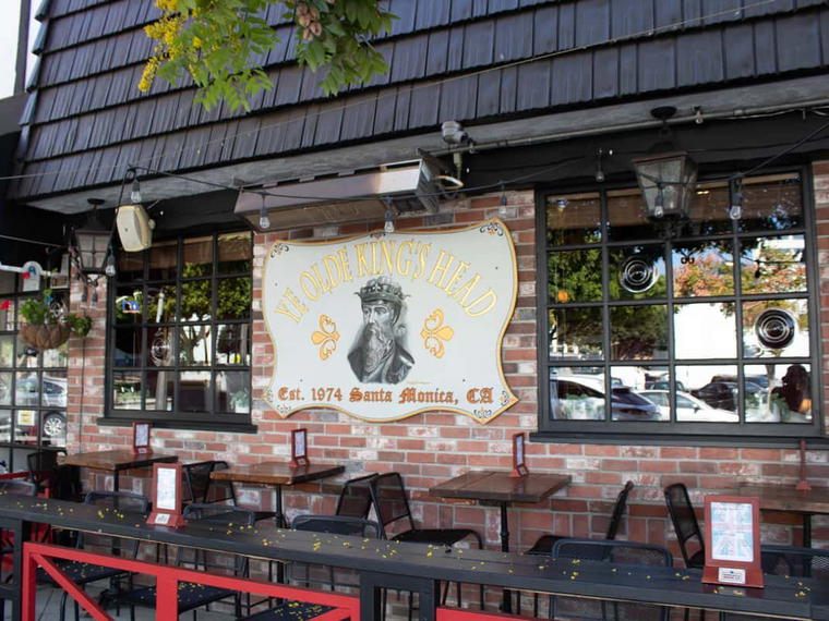 Ye Olde King's Head, Santa Monica, United States