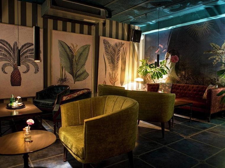 Slink & Bardot, Mumbai, India