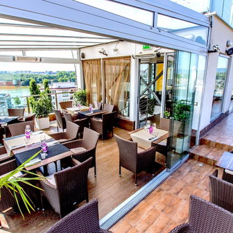 Sky Bar & Restaurant
