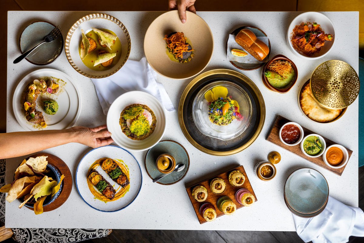 Feringhee Modern Indian Cuisine bar in Chandler, United States