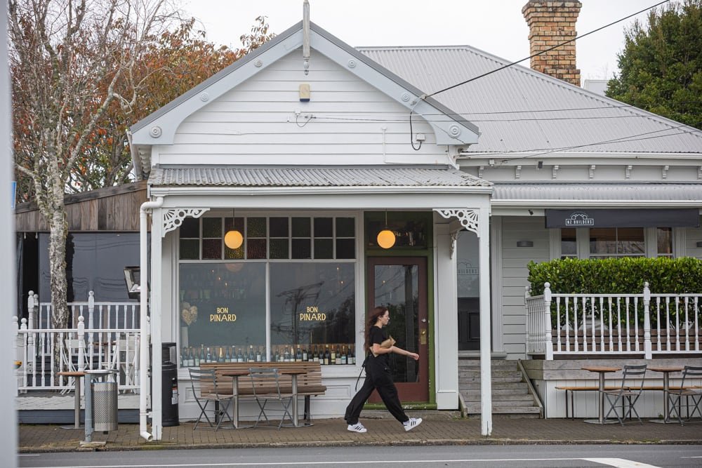 Bon Pinard bar in Auckland, New Zealand