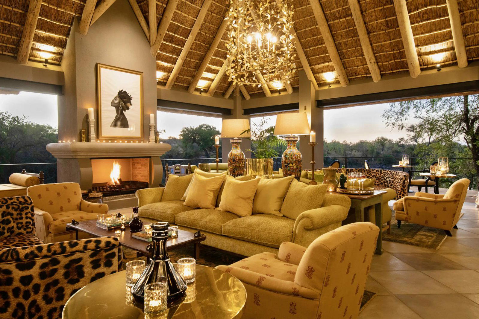 Royal Malewane Bar and Lounge bar in Kruger National Park