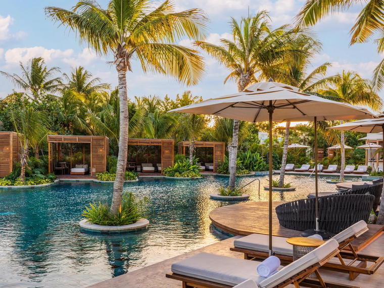 Aqua Pool Bar, Riviera Maya, Mexico