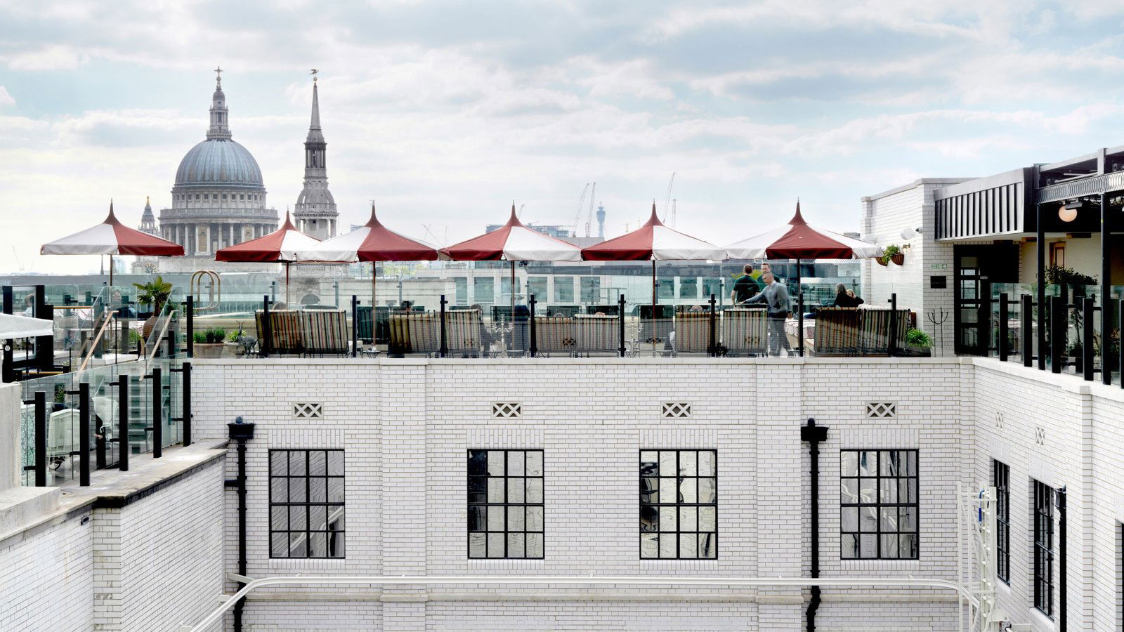 Ned's Club Rooftop, Bar in London