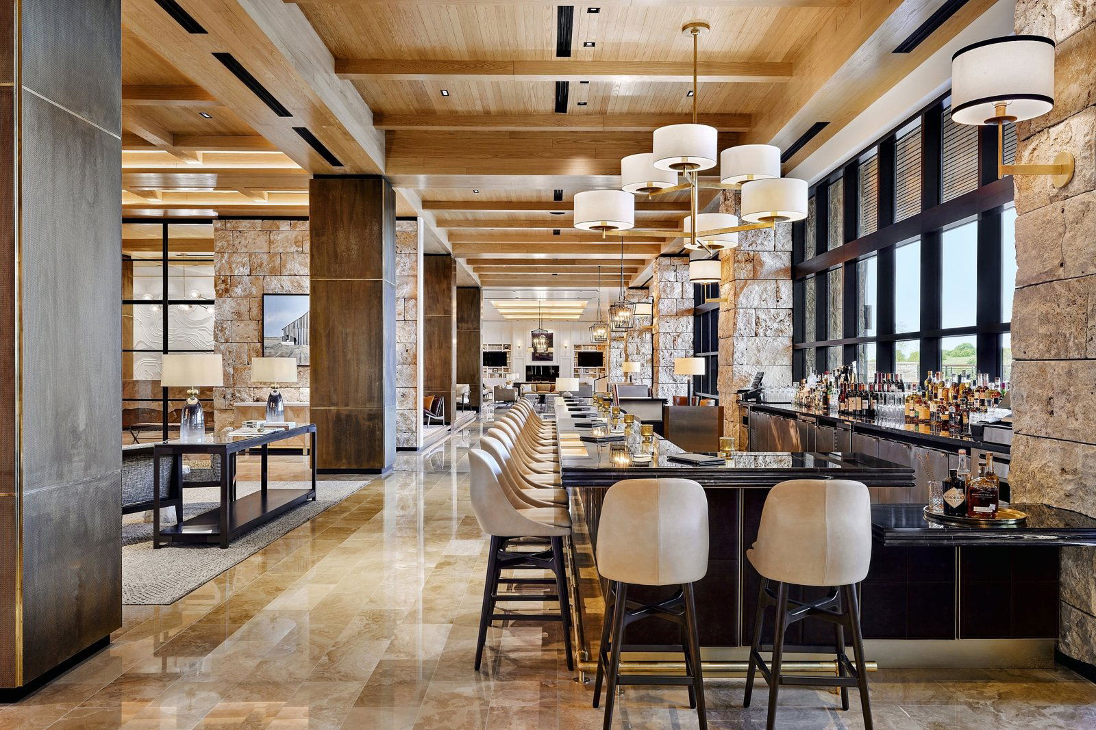The Lookout Bar & Lounge, Bar in Frisco
