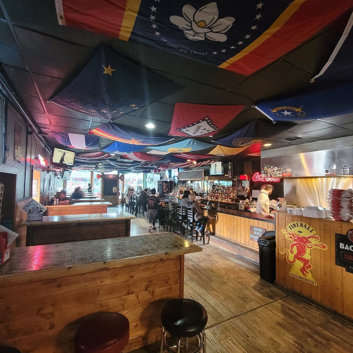 Full Bar