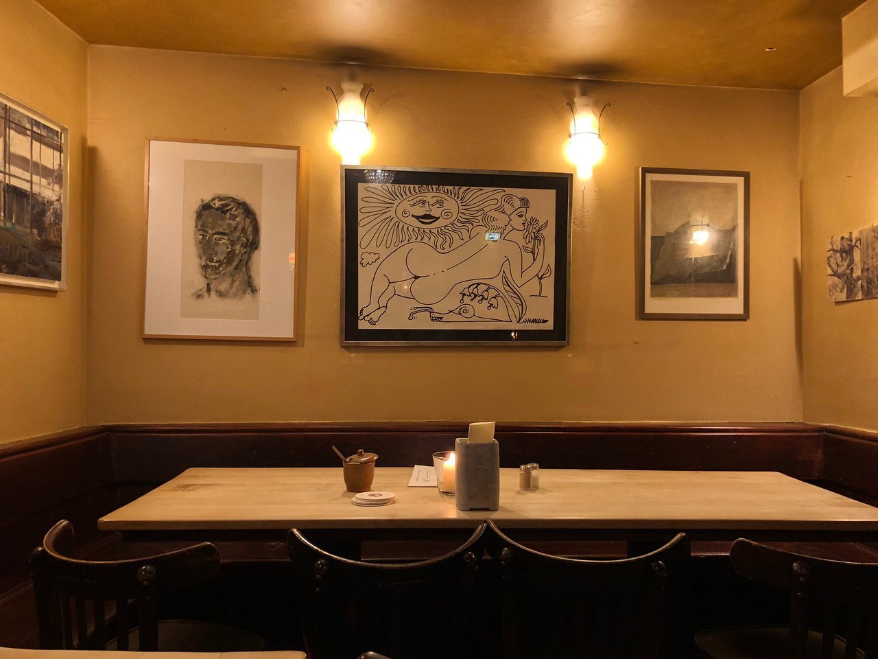 Kleine Glocke bar in Cologne, Germany