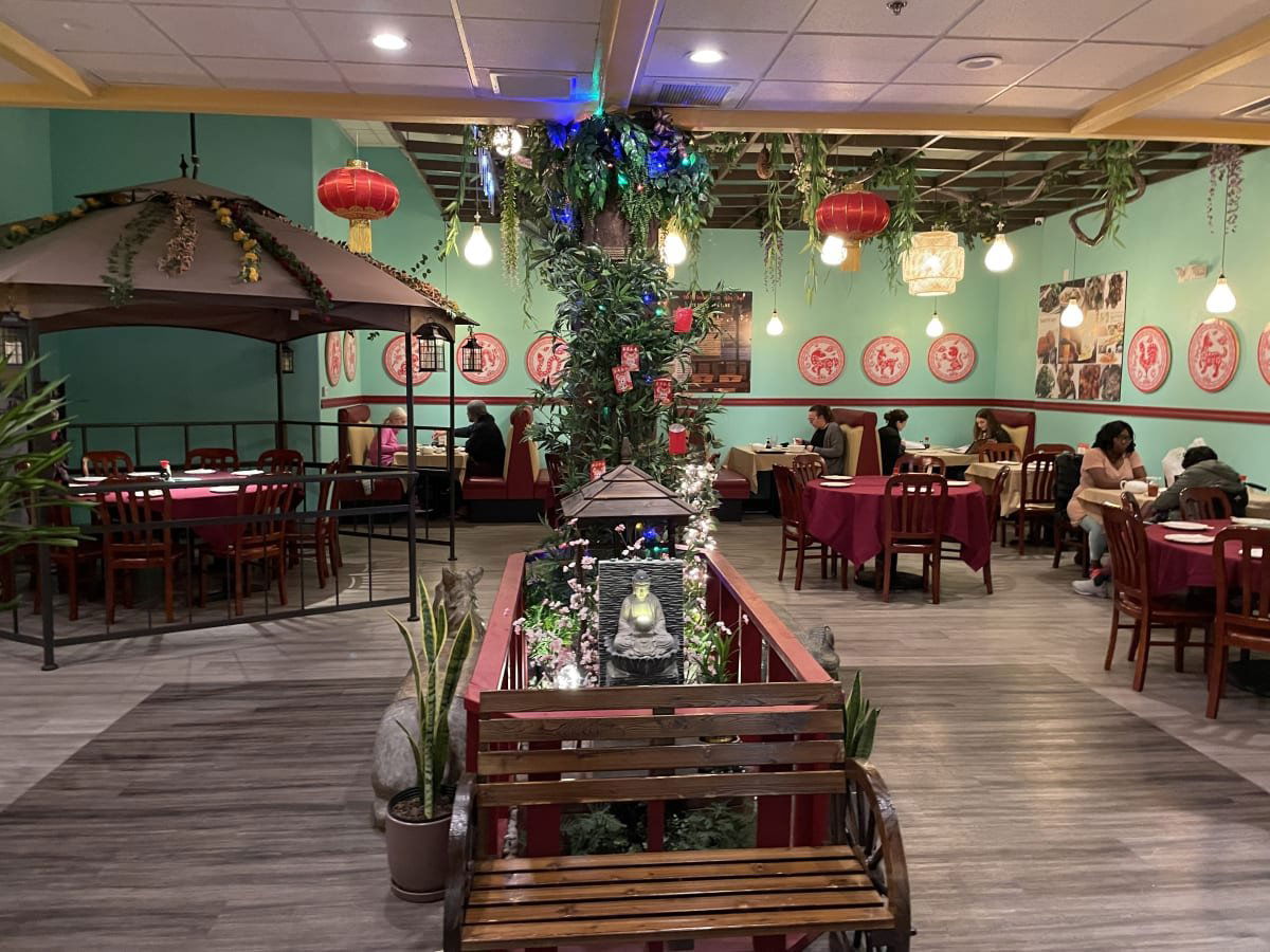 Chef Kenny's Vegan Dim Sum, Bar in Spring Valley