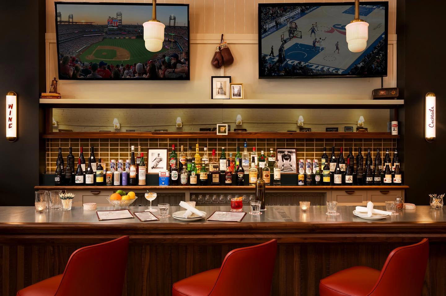 Bennys bar in Portland